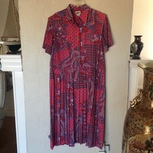 Vintage Leslie Fay Pink Paisley Dress
